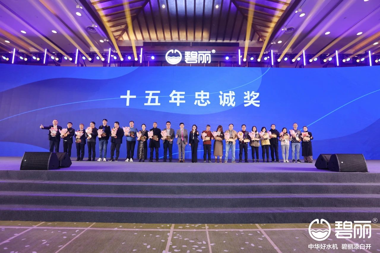 1736564142628714.jpg 21.jpg